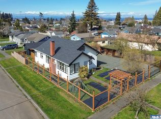 322 S Jones St, Port Angeles, WA