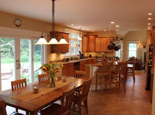 2350 Breakwater Rd, Mattituck, NY 11952