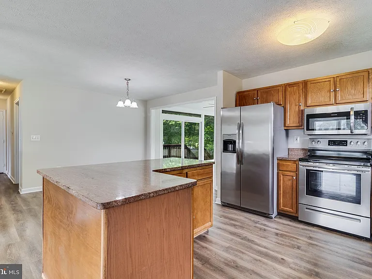 35530 Golf Course Dr — Photo 5