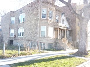 4252 W Congress Pkwy, Chicago, IL 60624