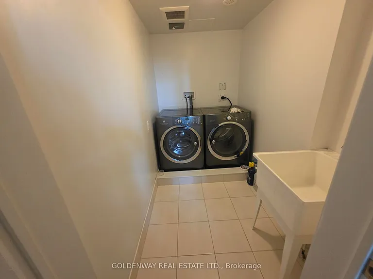 9 Caseley Way — Photo 21