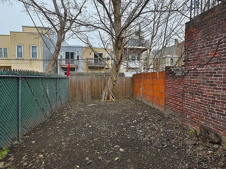 2227 Federal St #1 — Photo 3