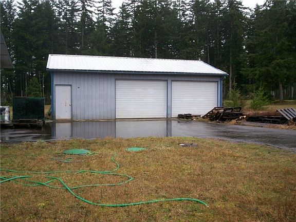 2nd image of 1069 W Kamilche Ln