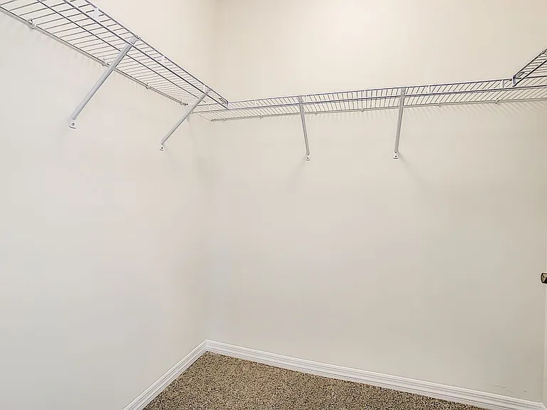 4203 Manatee Ln — Photo 29