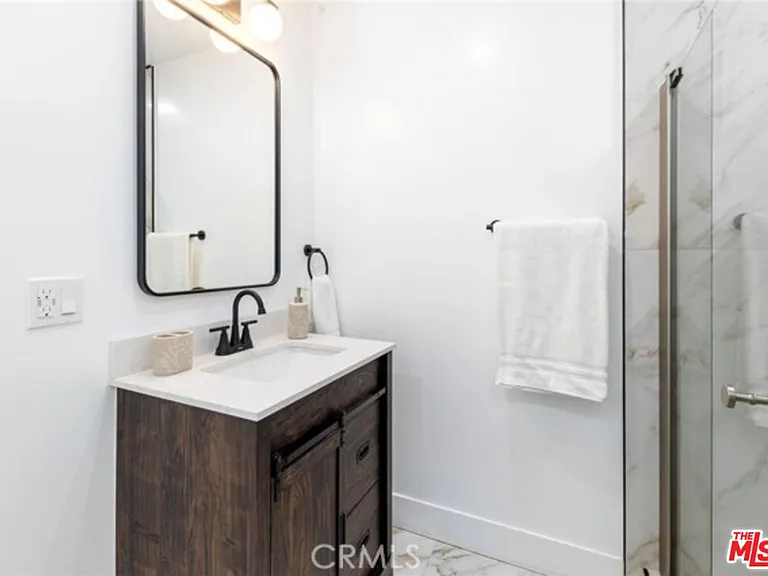 2199 Summitridge Dr — Photo 29