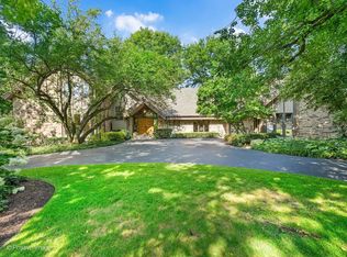 1116 Laurie Ln, Burr Ridge, IL 60527