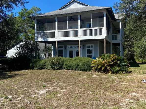 2117 Highway 98 W, Carrabelle, FL 32322