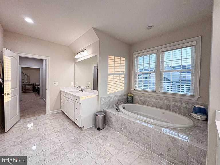 41523 Cross Canter Dr — Photo 41
