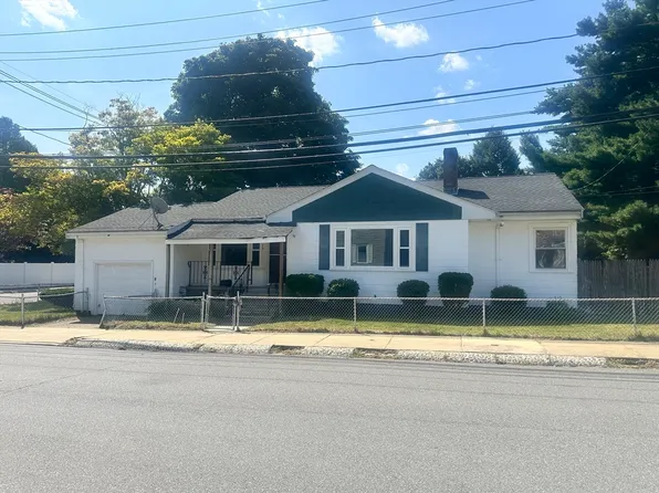 45 Stanbro St, Hyde Park, MA 02136