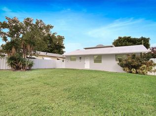1945 Liberty St, Hollywood, FL 33020