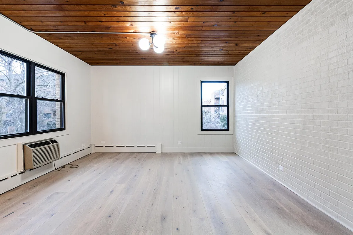Building Photo - 1666 2nd St #2E