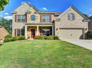 57 Woods Creek Dr, Suwanee, GA 30024