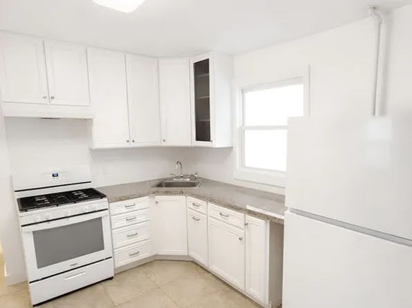 63 Elm St Floor 1, Staten Island, NY 10310