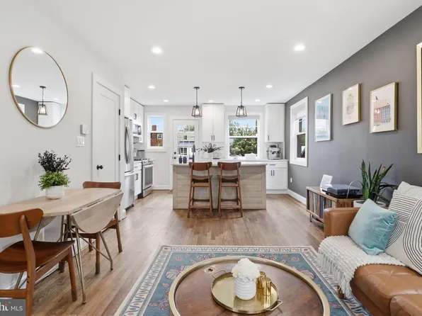 625 S Henry St, Alexandria, VA 22314