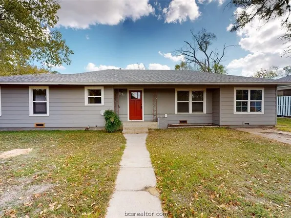 911 E North Ave, Bryan, TX 77802
