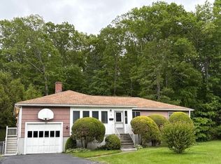 36 Agnes Dr, Framingham, MA 01701