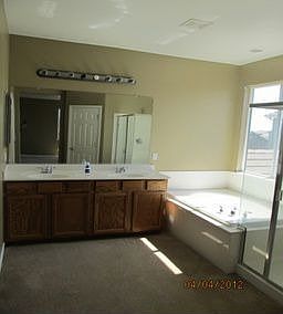 5th image of 545 Ashwood Ln