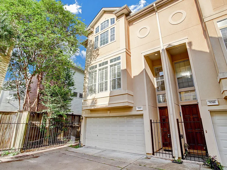5312 Blossom St — Photo 2