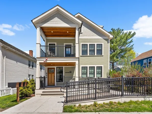 95-97 W Walnut Park #1, Boston, MA 02119