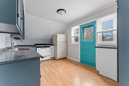 1707 Jefferson Photo 1