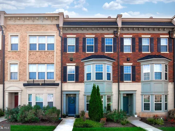 704 Fair Winds Way Unit 269, Oxon Hill, MD 20745