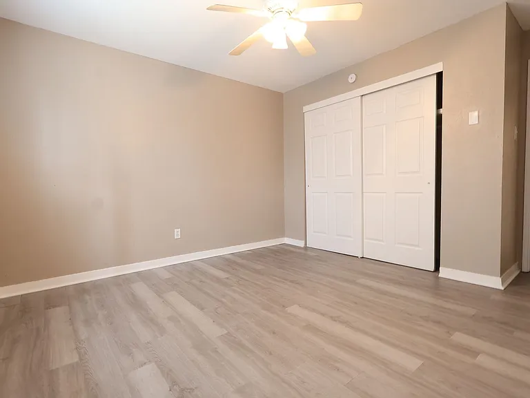 3021 Pestalozzi St #105 — Photo 12