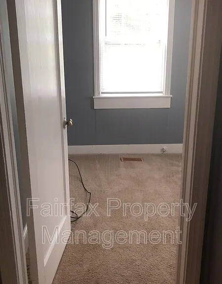 506 E Club Blvd — Photo 15