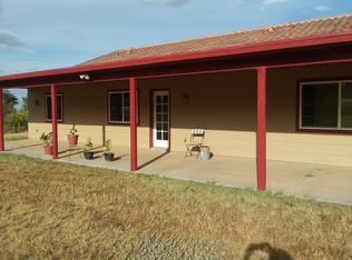 5040 E Hillcrest Dr, Hereford, AZ 85615