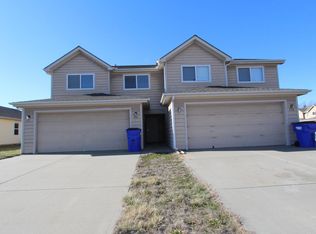 916 Jackalope Ct, Junction City, KS 66441