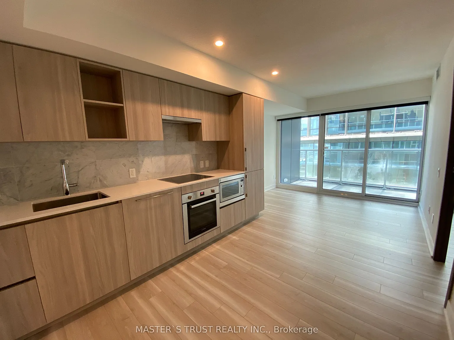 2 bed, $2,600 — Photo 3