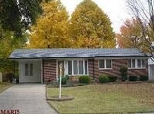9252 Papoose Dr, Saint Louis, MO