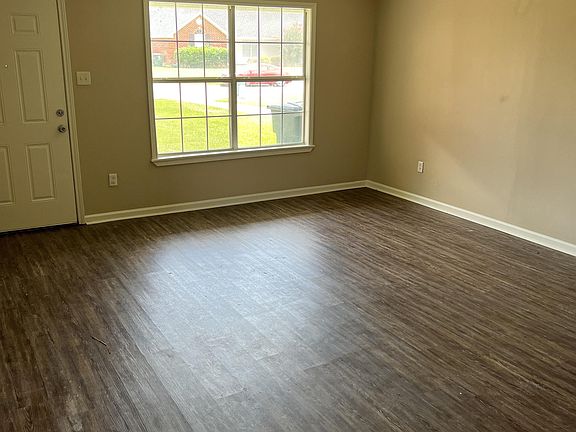 3rd image of 1504 N Vintage Ln #1