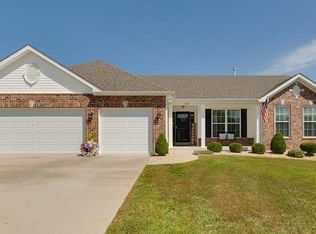 212 Schuman Dr, Saint Paul, MO 63366