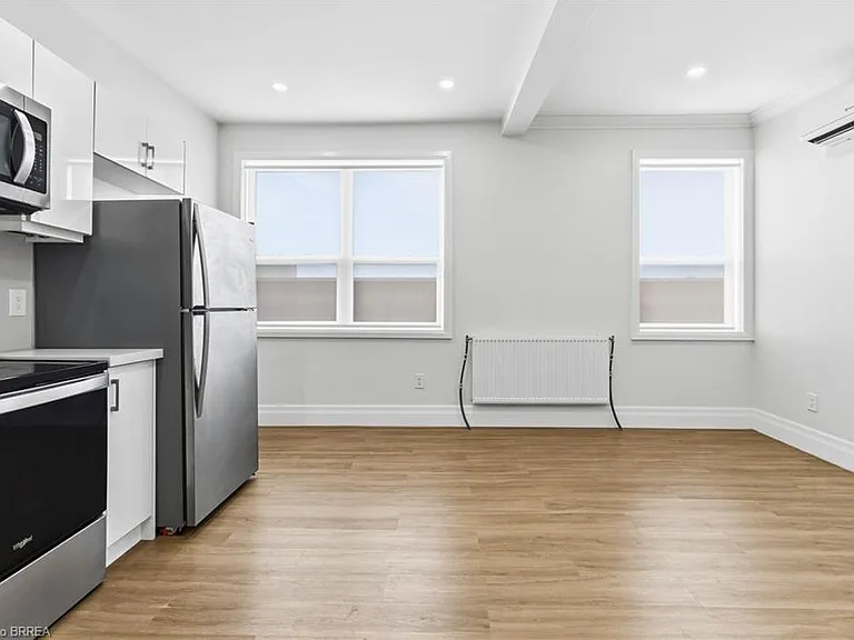 132 Dalhousie St #302 — Photo 8