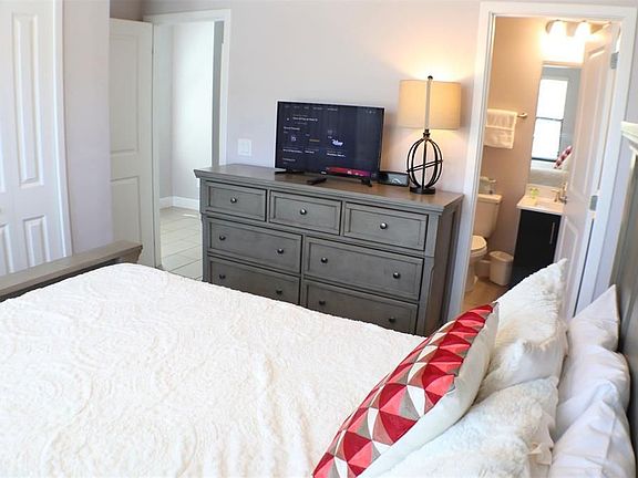 4th image of 4700 Terra Esmeralda Dr