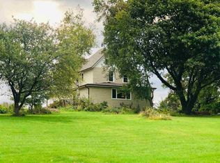 2024 Sand Hill Rd, Oregon, WI 53575