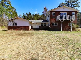 202 Ferry Rd, Havelock, NC 28532