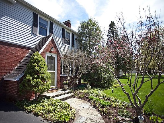 2nd image of 111 Valerie Dr