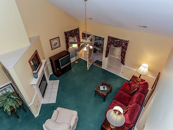 3rd image of 4054 Sawgrass Dr