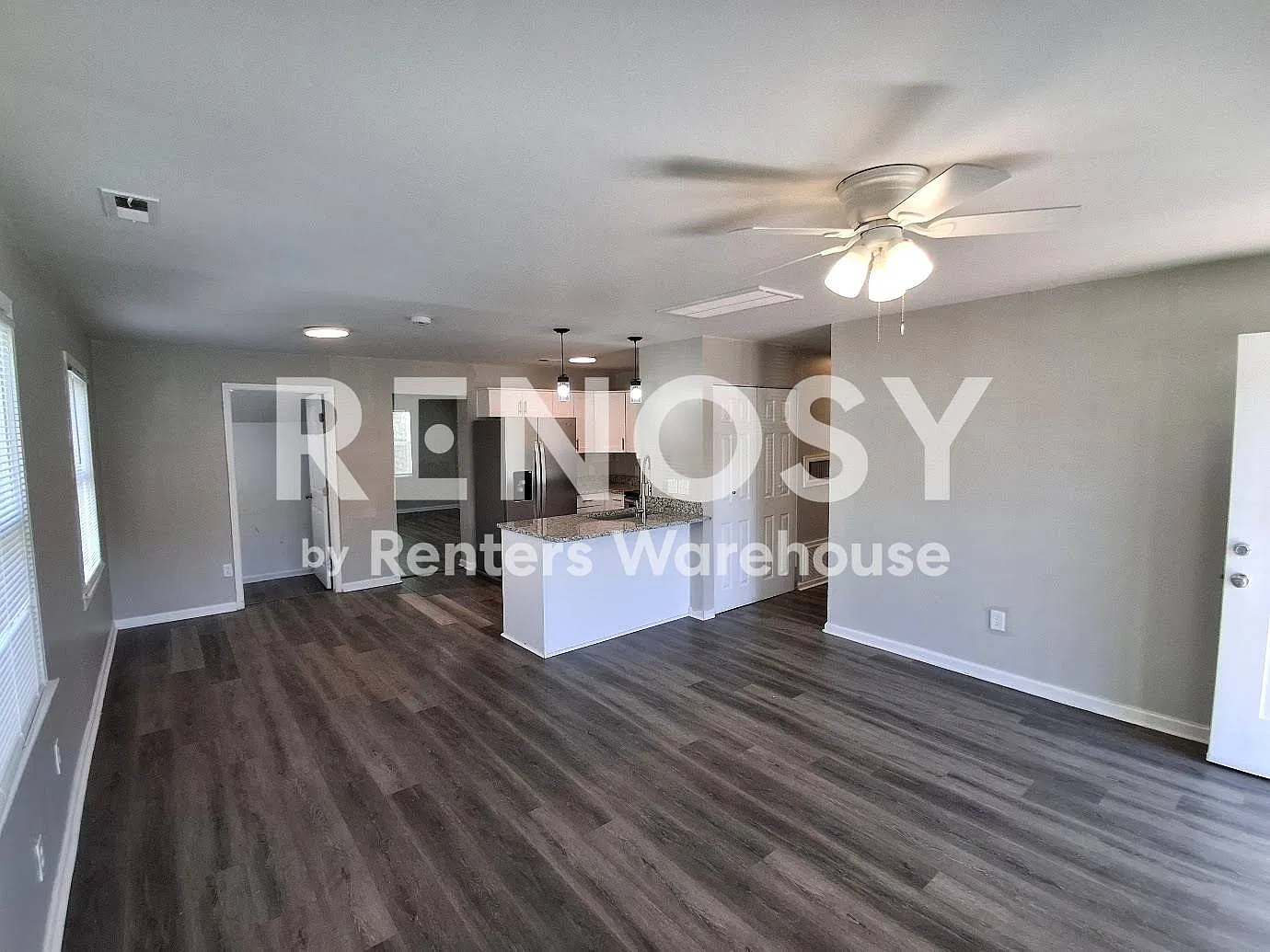 Discover a home that offers more space than meets the eye! — Photo 3