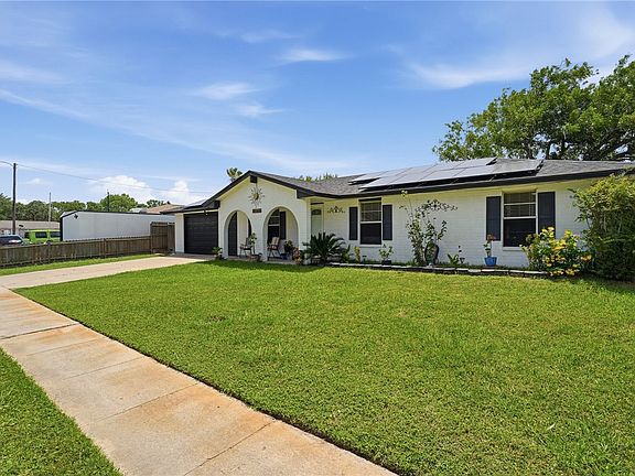 3rd image of 2113 Westwind Cir