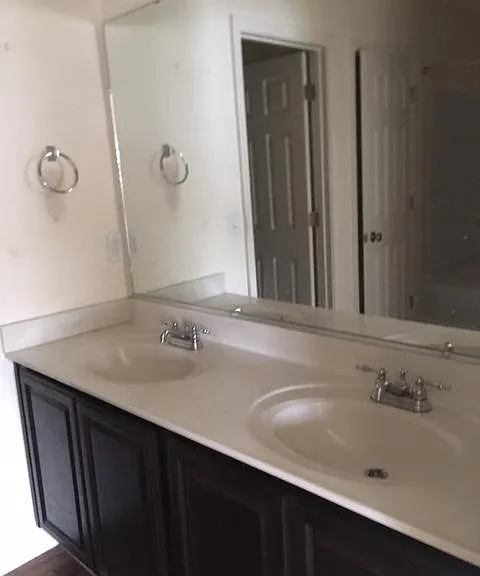 3903 Shepway Loop — Photo 11