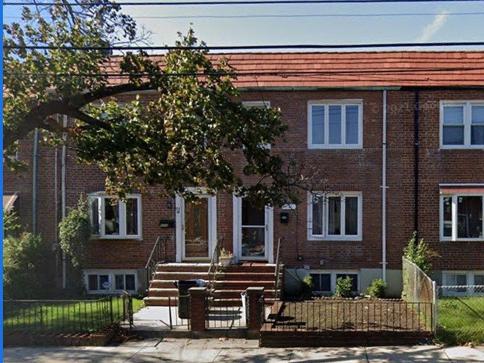1st image of 111-28 Francis Lewis Boulevard