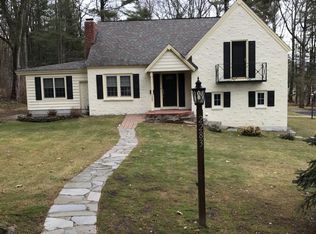 2283 Algonquin Rd, Niskayuna, NY 12309