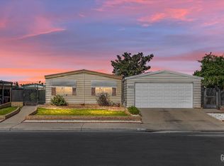 5605 Fountain View Way, Bakersfield, CA 93313