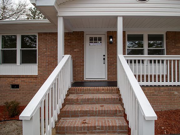 2nd image of 504 Orange Ct