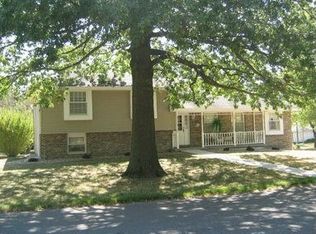 3306 Broadlawn Dr, Kirksville, MO 63501