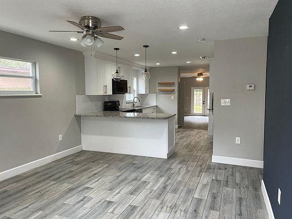 2nd image of 5110 3rd Ave S