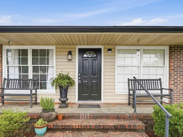 124 Jefferson Ct, Leesburg, GA 31763