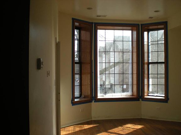 2nd image of 3542 S Parnell Ave Floor 1